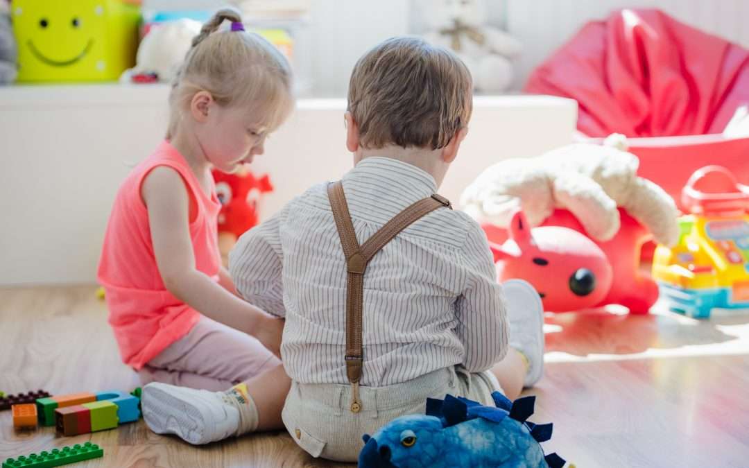 Quais jogos podem ajudar meu filho a se desenvolver?