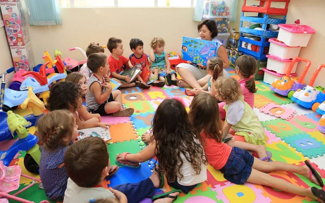A importância da escola no      desenvolvimento infantil